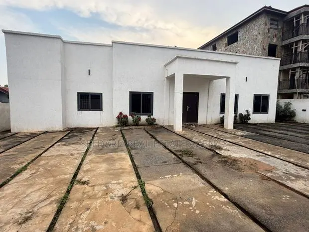 3bdrm House in Sefdard Properties, Oyarifa for sale · Photo 1