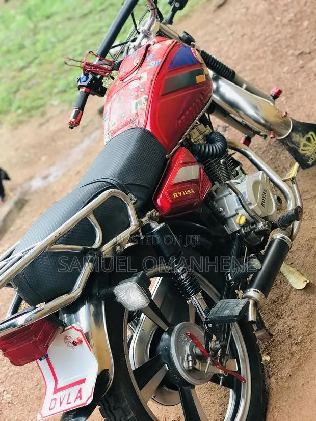 Royal RY125 2025 Red · Photo 1