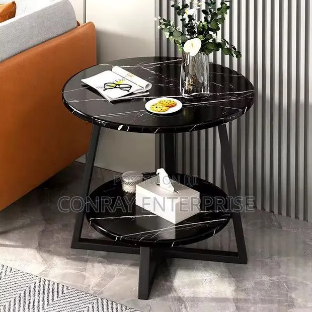 Faux Marble Circular Tabletop · Photo 1