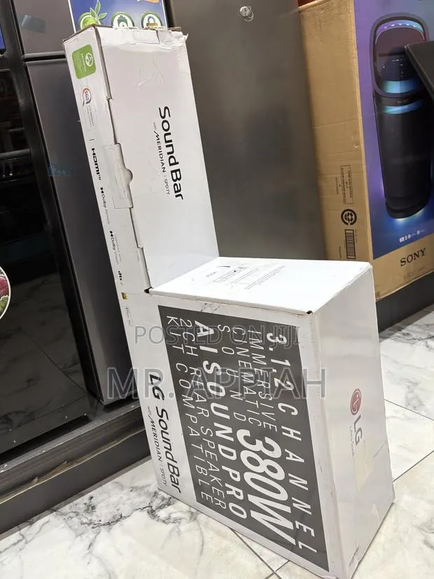 Sealed in Box Lg Spd7y 380watt Wireless Sound Bar System · Photo 1