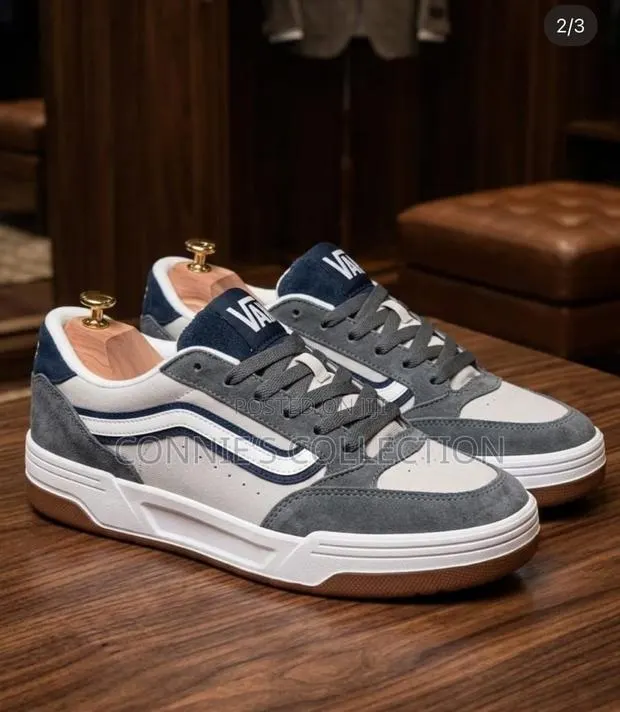 Vans Hylane Sneaker · Photo 1