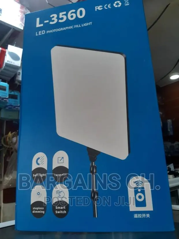 24 Inches Professional Fill Light With Remote Controller · Photo 1
