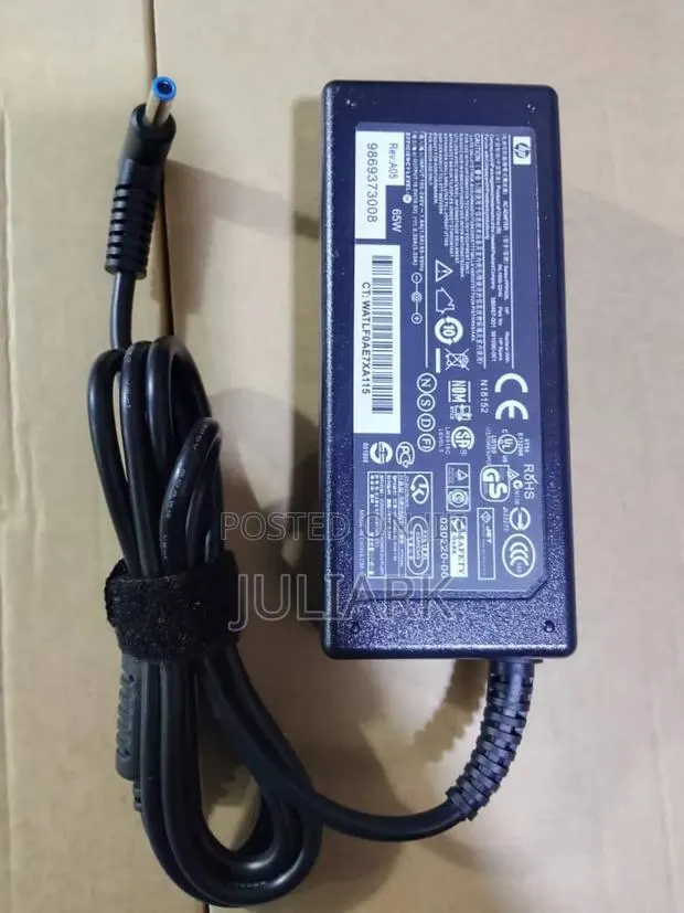Hp Blue Pin/Tip 19.5 v 3.33a 65w Laptop Adapter/Charger · Photo 1
