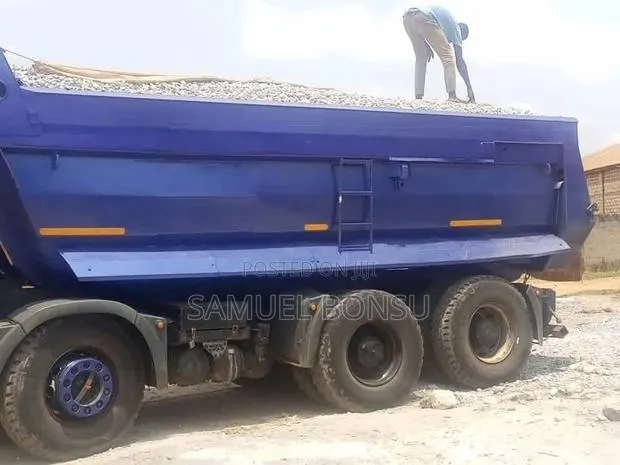 Quarry Chippings Supplies · Photo 1