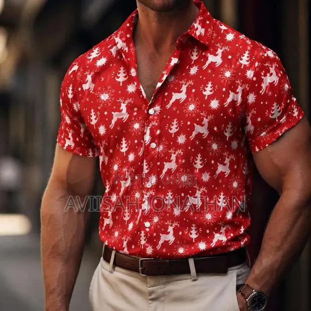 Printed Short-Sleeve Shirts · Photo 1