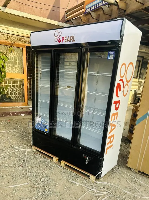 Eco Friendly Mode Three Door Pearl Display Fridge PVC-1540 · Photo 1
