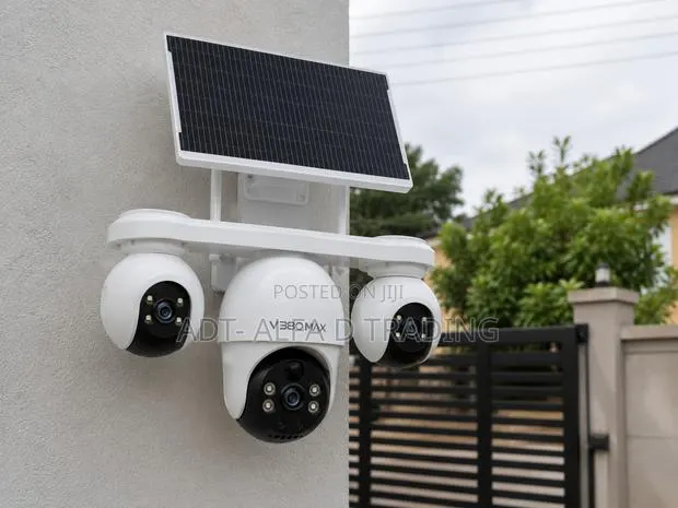 4G 3-Lens Solar Camera · Photo 1