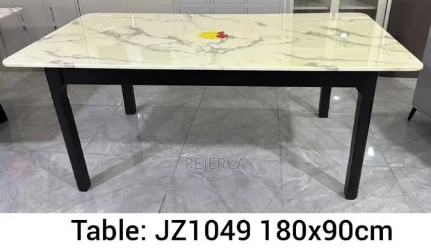 Quality Brand New Dinning Table · Photo 1