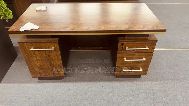 Office Table 1.4 (20-14g) · Photo 1