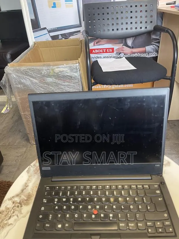 Laptop Lenovo 8GB Intel Core i5 SSD 256GB · Photo 1