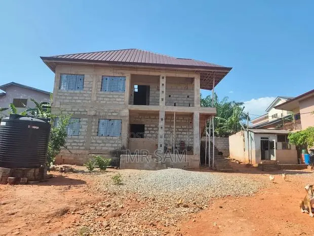 4bdrm House in Sam Properties, Mallam for sale · Photo 1