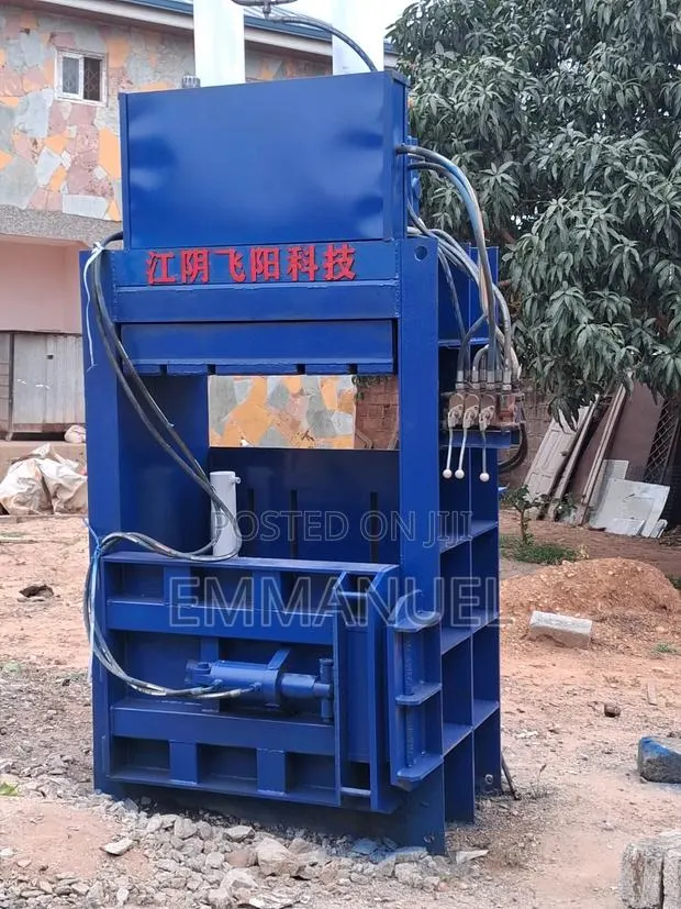 Baler Machine · Photo 1