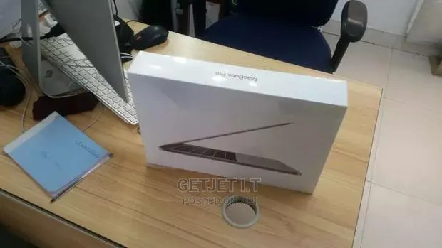 Macbook Pro I5 New In Box, Space Grey · Photo 1