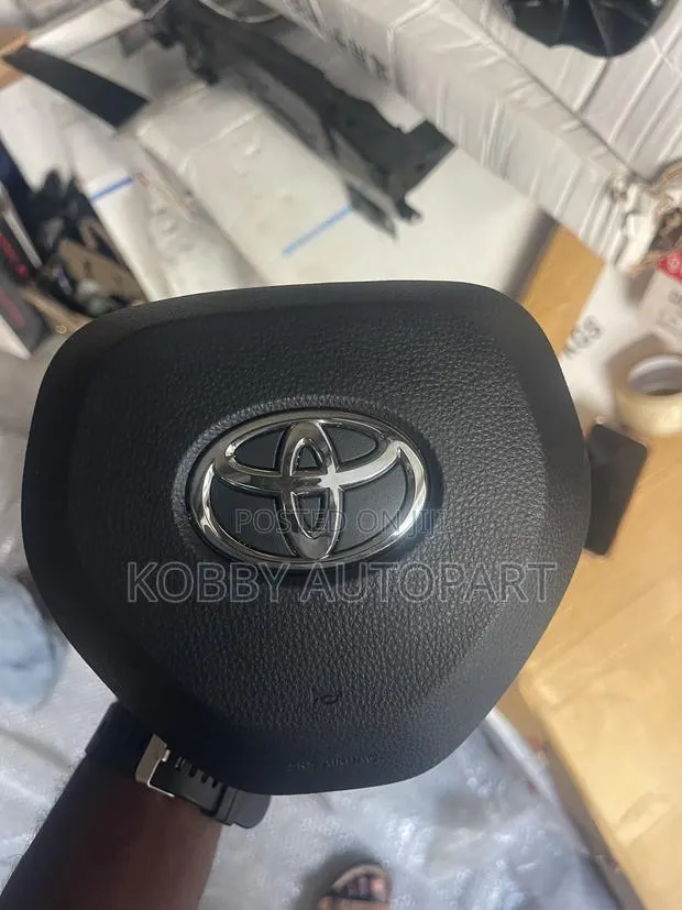 Toyota RAV4 Steering Wheel Airbag 2019 2020 2021 2022 2023 2024 2025 · Photo 1