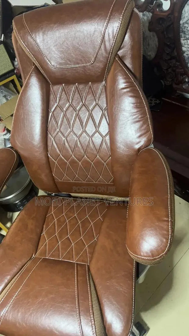 Leather Office Chair · Photo 1