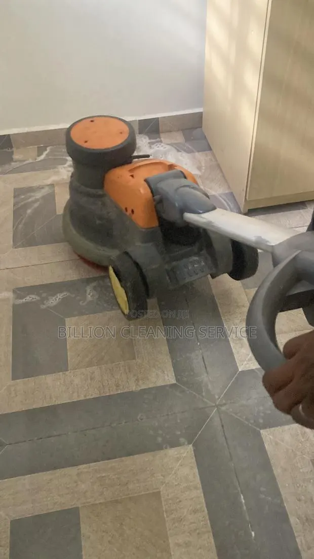 Sparkling Cleaning · Photo 2