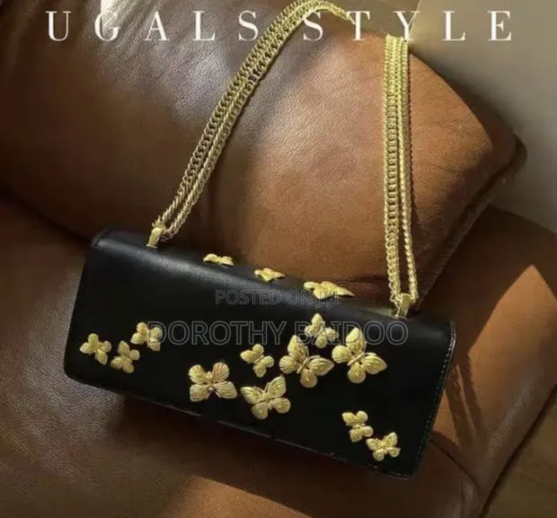Black Auntie Bag · Photo 1
