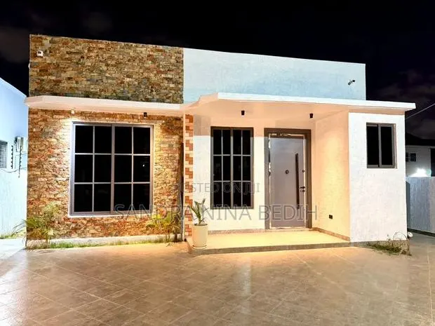 3bdrm House in Lakeside for sale · Photo 1