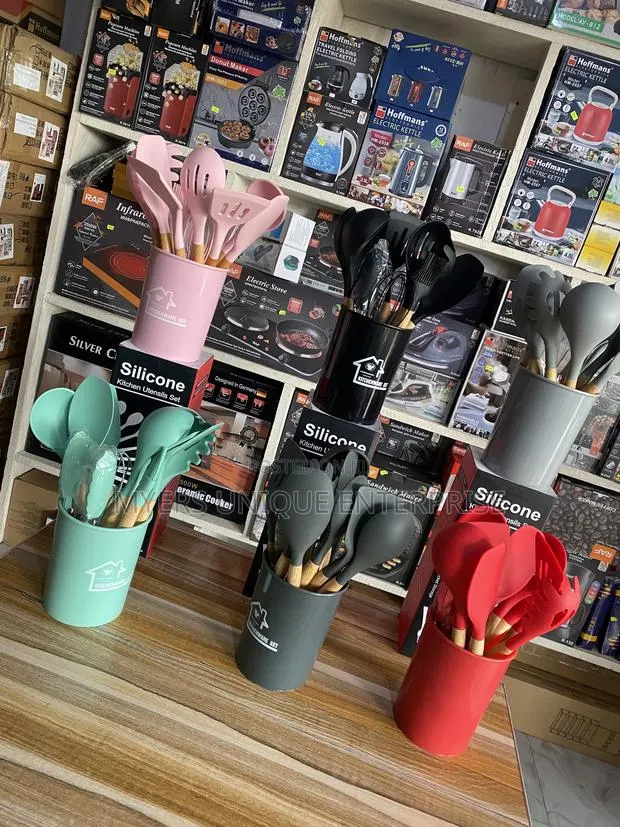 Complete Silicone Kitchen Ladles With Storage Cup · Photo 1