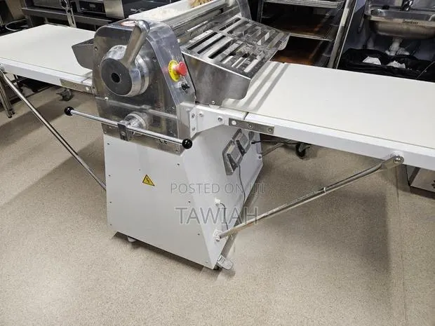 Commercial Dough Sheater Machine · Photo 1