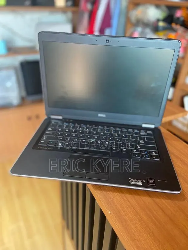 Laptop Dell Latitude E7450 8GB Intel Core i7 SSD 128GB · Photo 1