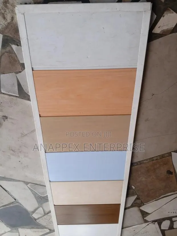 Interplast T G 4 Interior Exterior Ceiling · Photo 1