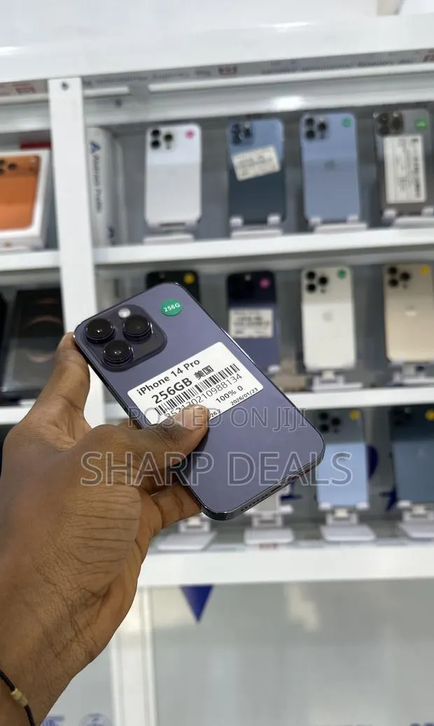 Apple iPhone 14 Pro 256 GB Purple · Photo 1