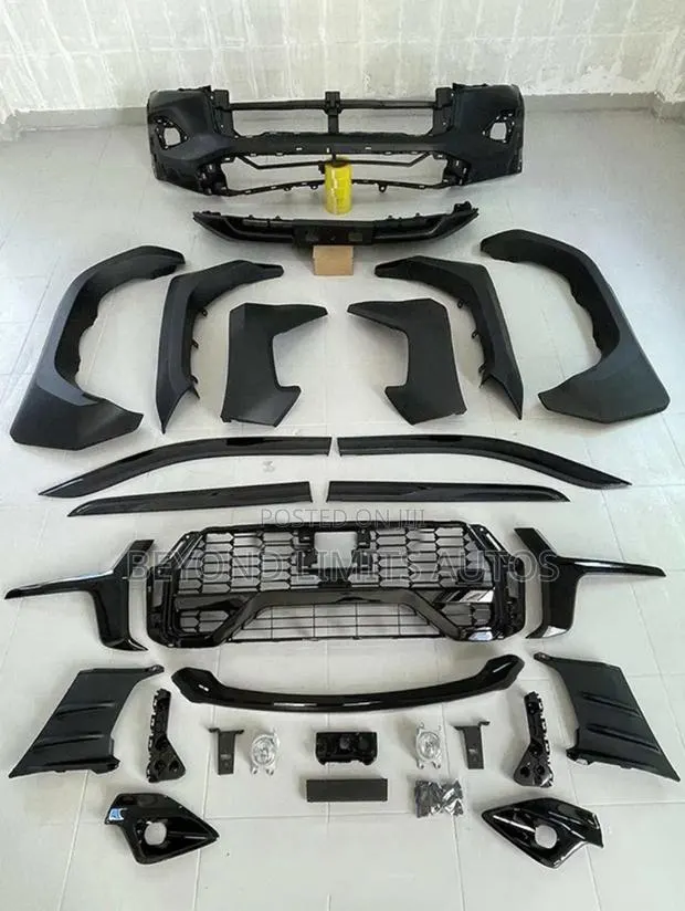 Toyota Hilux 2020,2021,2022,2023,2024 Facelift/ Upgrade to Gr Sport · Photo 1
