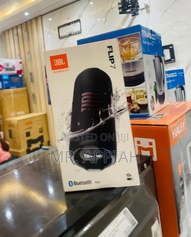 Super Classic JBL Flip 7 Wireless Bluetooth Speaker(Black) · Photo 1