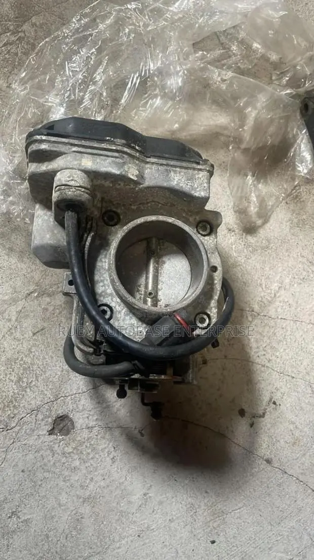 C-Class Pachometer · Photo 1