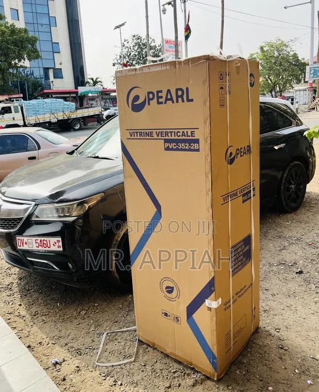 Buy Durable Pearl PVC 352 Electric Beverage Cooler. · Photo 1