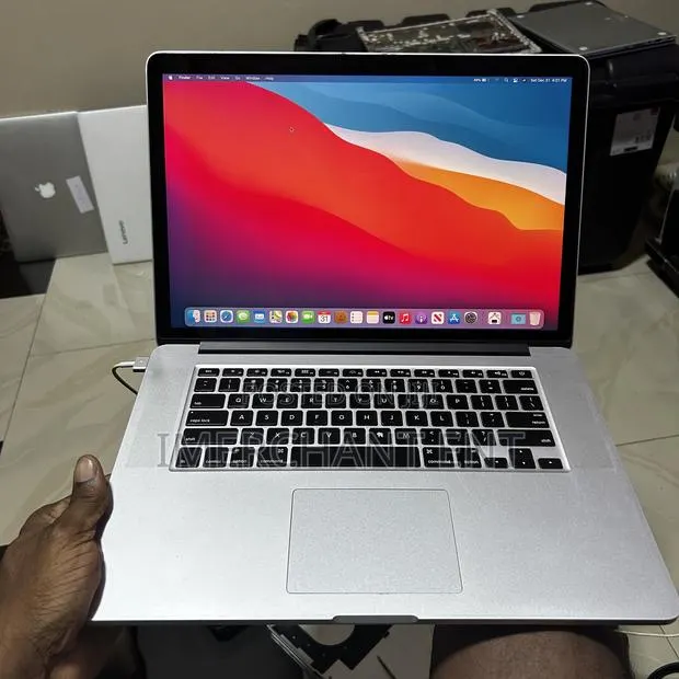 Laptop Apple MacBook Pro 2014 16GB Intel Core i7 SSD 256GB · Photo 1