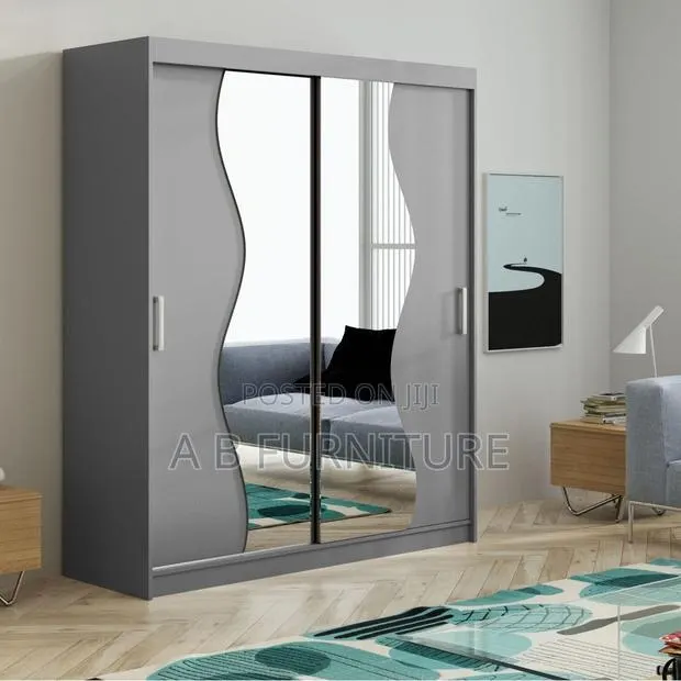 Sliding 3 in 1 Wardrobe · Photo 1