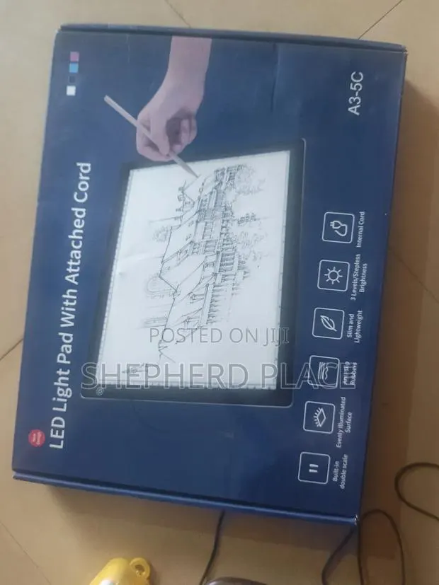 A3-5c Led Light Pad Used for Tracing and Drawing · Photo 1