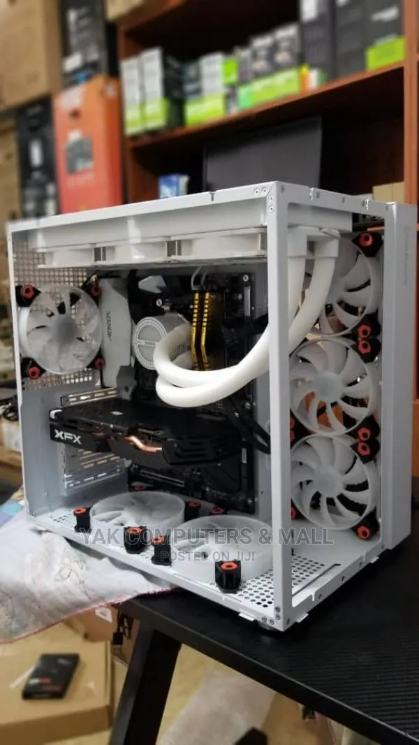 New Desktop Computer 32GB AMD Ryzen HDD+SSD 1.5T · Photo 1