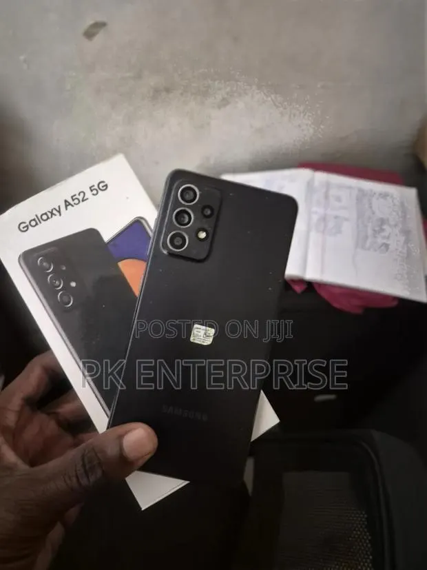 Samsung Galaxy A52 5G 128 GB Black · Photo 1