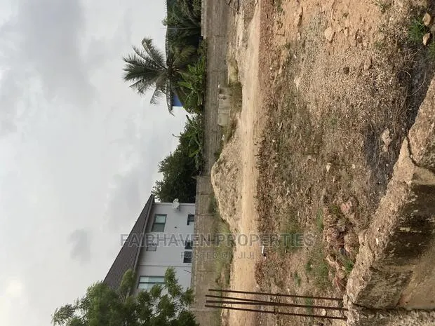 A Full Plot of Land for Sale at Tseaddo