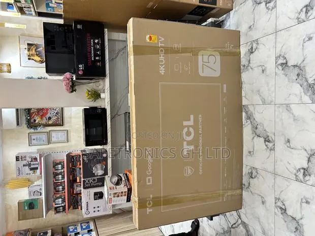 Top Notch 75” Led Uhd Sleek TCL Android P755 Tv · Photo 1