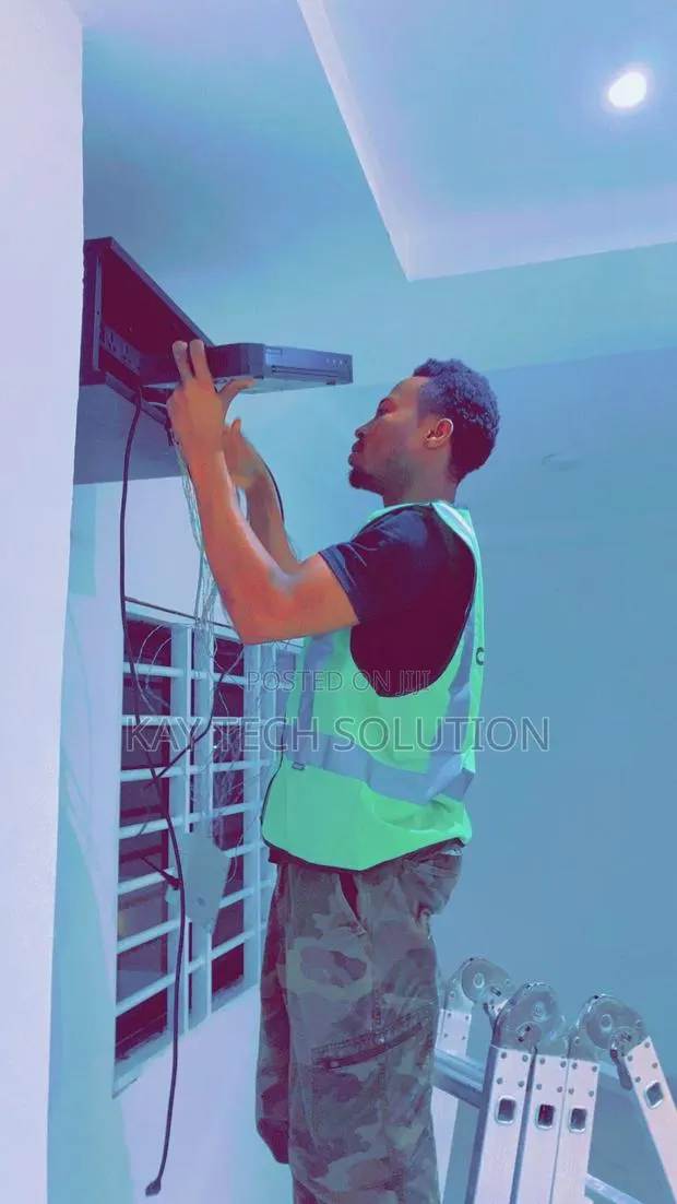 Surveillance Systems and Security Systems Installation · Photo 1