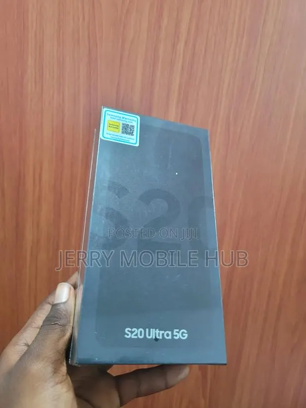 New Samsung Galaxy S20 Ultra 5G 128 GB Black · Photo 1