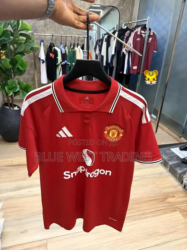 Manchester United 2026/2027 Home Jersey _ Manchester United Jersey · Photo 1