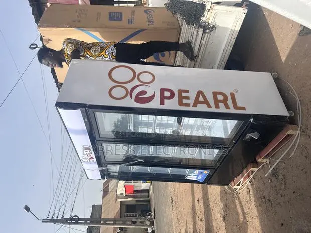 Adjustable Temperature Display Fridge Pearl Three Doors · Photo 1