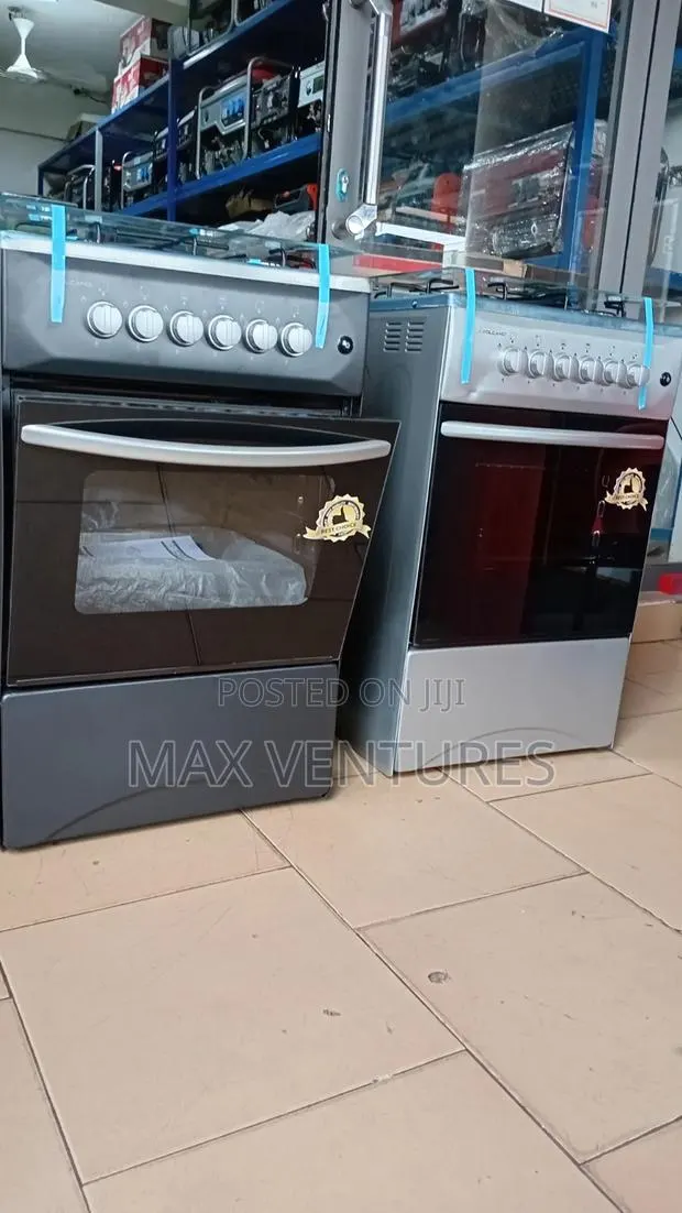 Volcano 50×50 4gas Burner +Oven and Grill Gray and Black Stainless · Photo 1