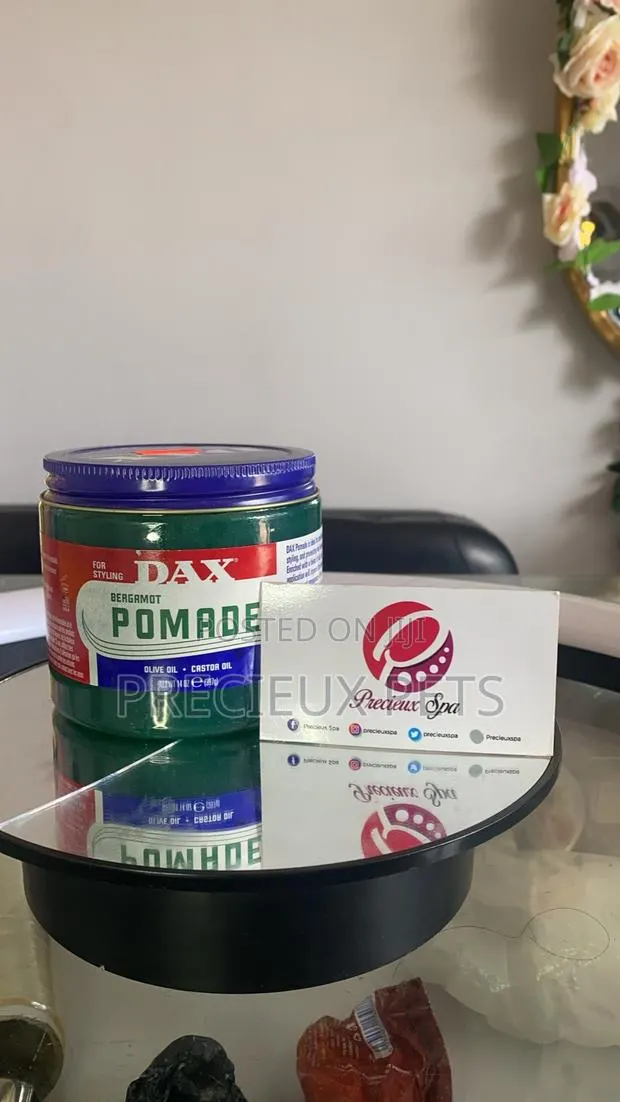 Bergamot Pomade · Photo 1