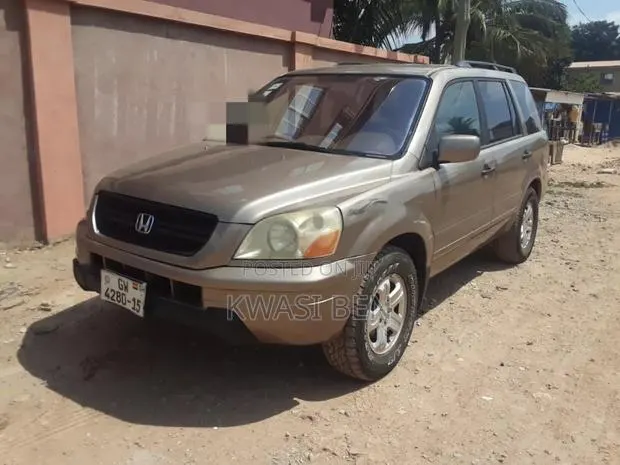 Honda Pilot 2004 Gray · Photo 1