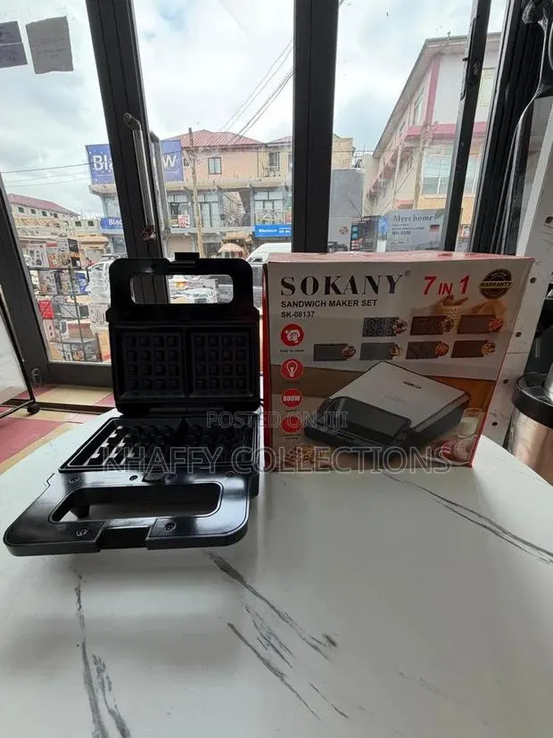 *Sokany 7-in-1 Sandwich Maker Set SK-08137 - 800W* · Photo 1