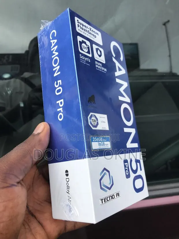 New Tecno Camon 50 Pro 256 GB Blue · Photo 1
