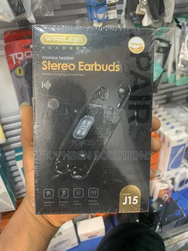 J15 TWS Wireless Gamer Headphones Game Headsets Earbuds · Photo 1