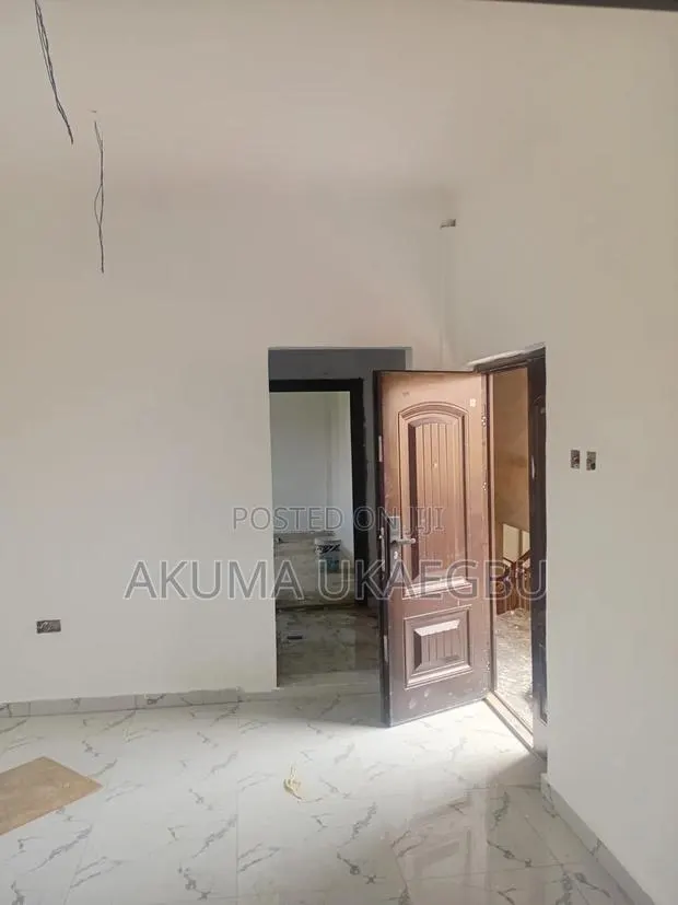 1bdrm Apartment in Ashogman Estate, Police Station for rent · Photo 1