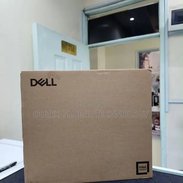 New Laptop Dell Inspiron 14 Plus 7420 16GB Intel Core Ultra 7 SSD 1T · Photo 1